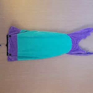 Fleece lined mermaid blanket